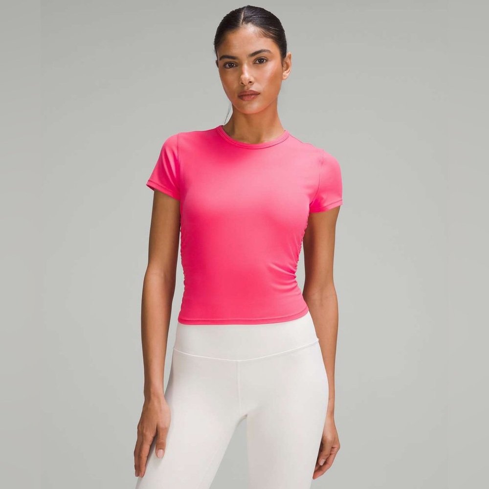 Lululemon All It Takes Short Sleeve Shirt Nulu size 6 Lip Gloss LIPG